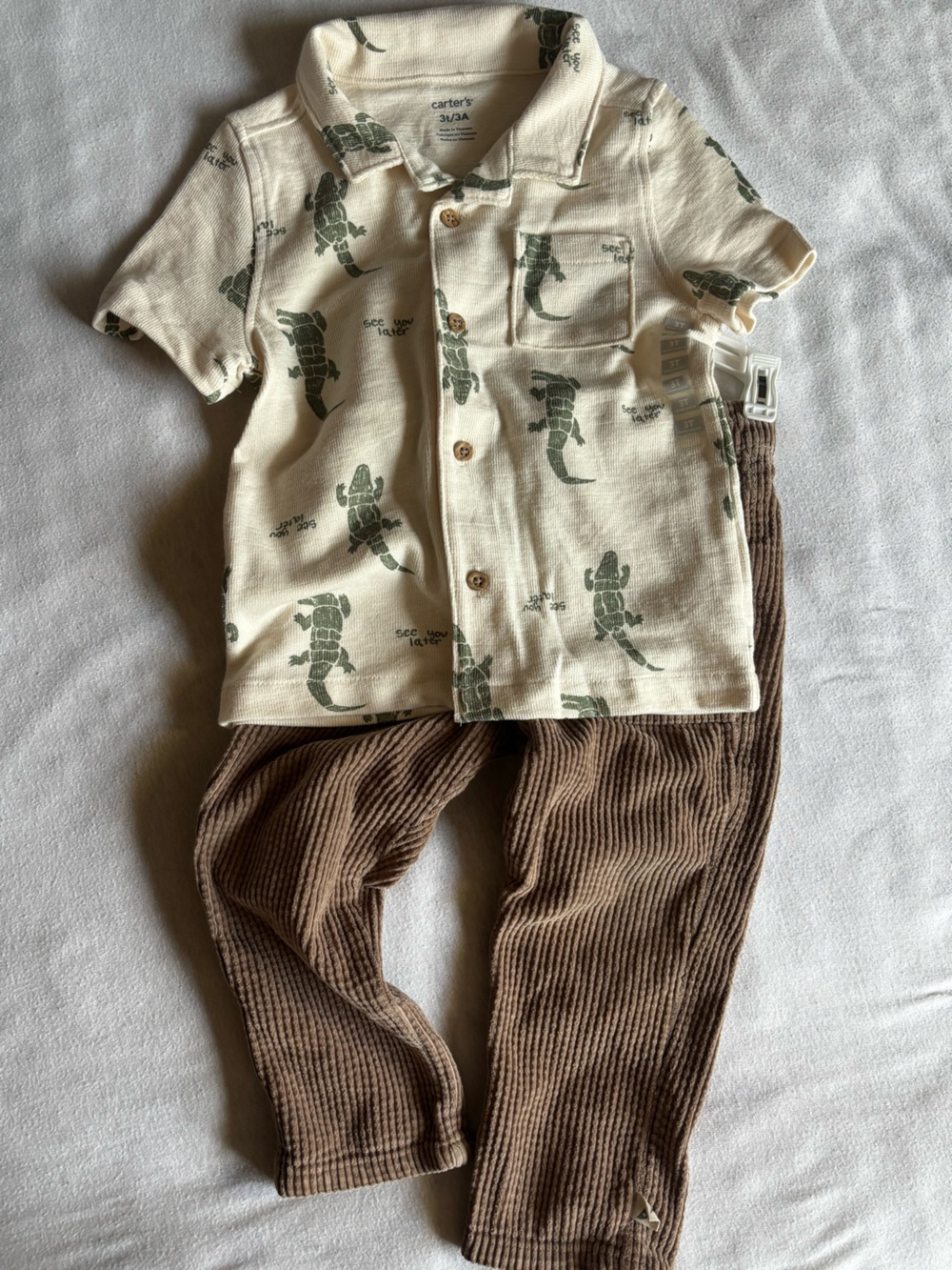 NWT & Like NEW Boys 3t Toddler Outfit -khakis shirt bundle